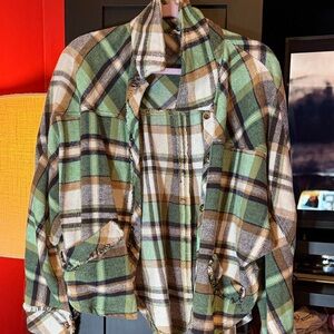 Three birds nest flannel/jacket super soft, adorable excellent condition